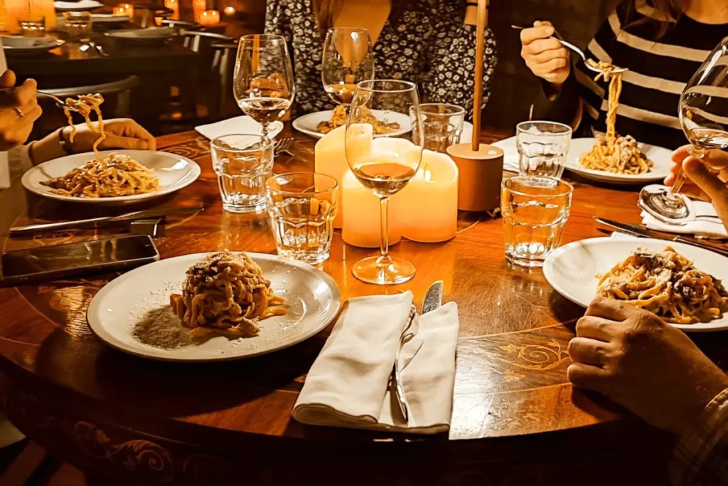 Cena a lume di candela alle Terme di Agrippa