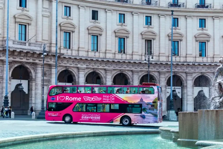 Hop on Hop off – Open Bus – The Pink I Love Rome Experience