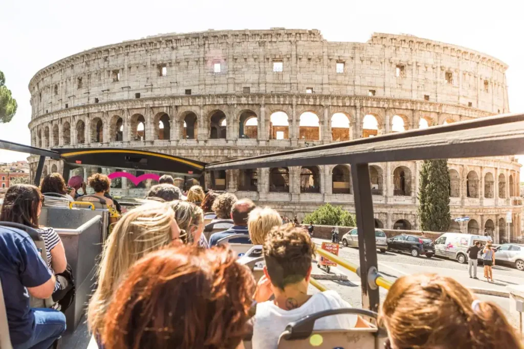 Hop on Hop off – Open Bus – The Pink I Love Rome Experience