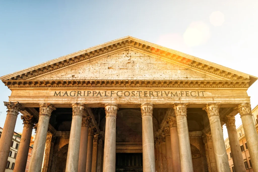 Tour giornaliero tra Piazze e Fontane di Roma e Musei Vaticani
