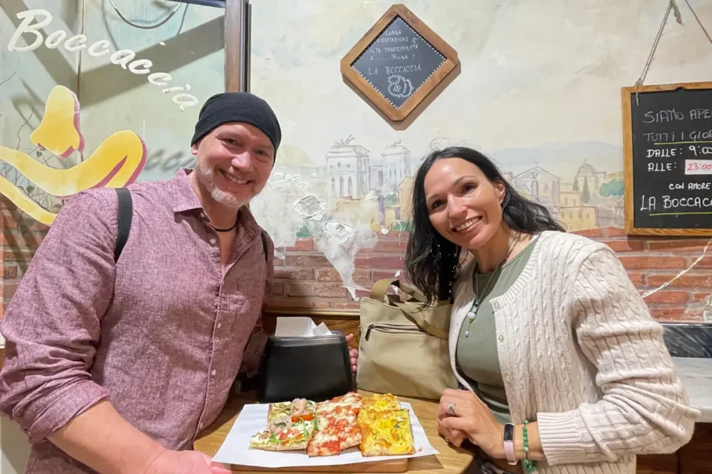 Pizza Walking Tour al tramonto a Monti, area Colosseo